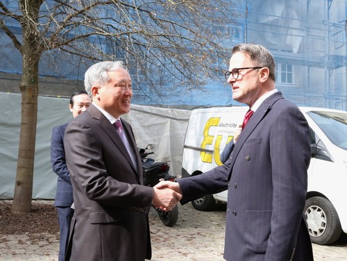Le Vietnam et le Luxembourg renforcent leur partenariat stratégique   - ảnh 1
