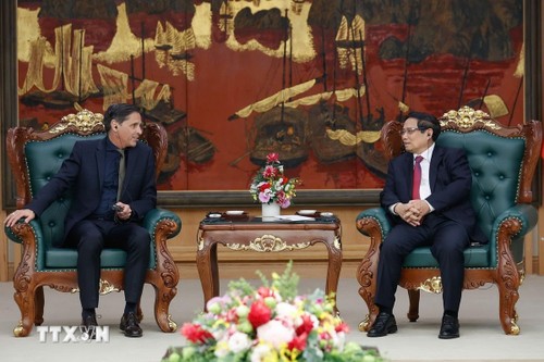 Pham Minh Chinh demande à Skoda Auto de mettre en place un écosystème automobile au Vietnam   - ảnh 1