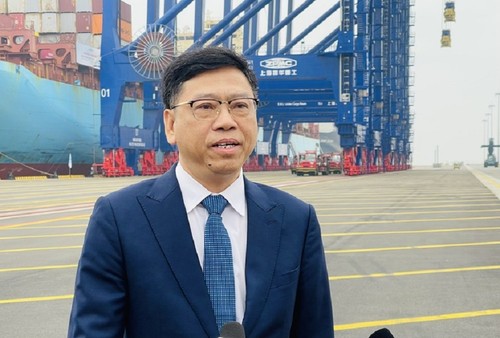 Mise en service du premier port international à conteneurs en eau profonde financé par le secteur privé au Nord du Vietnam - ảnh 2