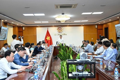 Le Vietnam révise son plan énergétique national avec un accent sur les renouvelables et le nucléaire - ảnh 1