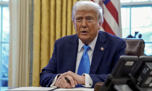 Donald Trump durcit sa politique migratoire  - ảnh 1