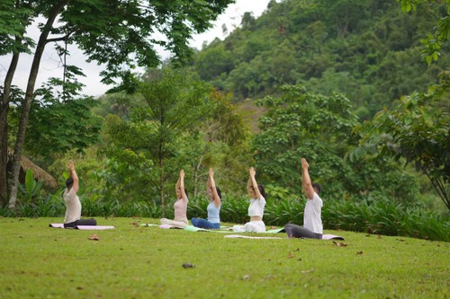 Ban Ba, sanctuaire sauvage du Viêt Bac et temple du “bain de forêt“ - ảnh 2