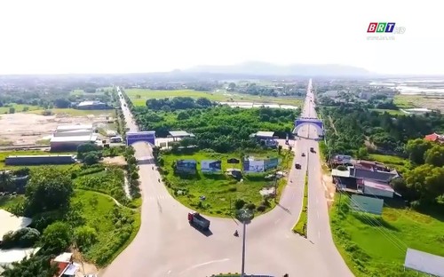 Long Diên, où résonne encore l’âme du bronze - ảnh 1