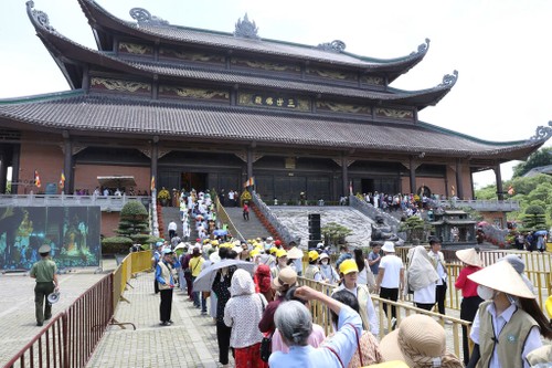 La pagode Bai Dinh, destination phare du “Travellers’ Choice Awards 2025” - ảnh 1
