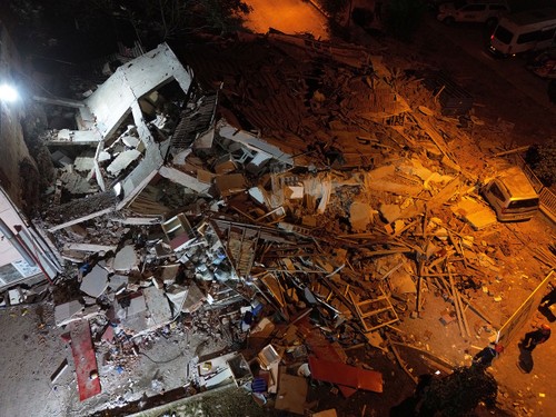 Turquie: 1 mort et 29 blessés dans un séisme de magnitude 6,1 - ảnh 1