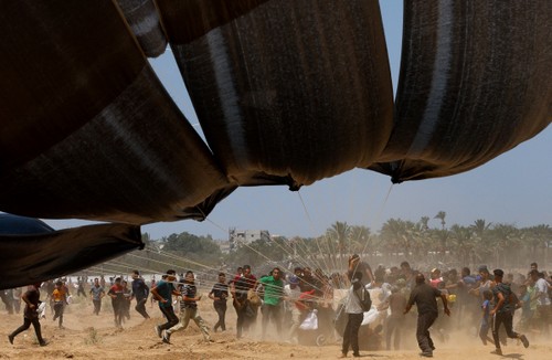 Gaza: 370 camions d’aide humanitaire franchissent la frontière - ảnh 1