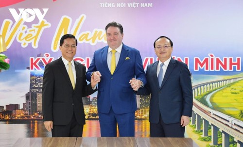 Le Vietnam et les États-Unis marquent 30 ans de relations diplomatiques à l’occasion d’un forum à Hanoï - ảnh 2