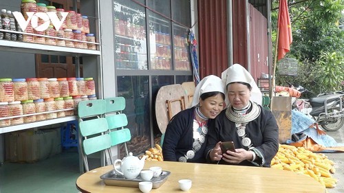 Les gardiennes de l’âme du brocart des Dao Tiên  - ảnh 3