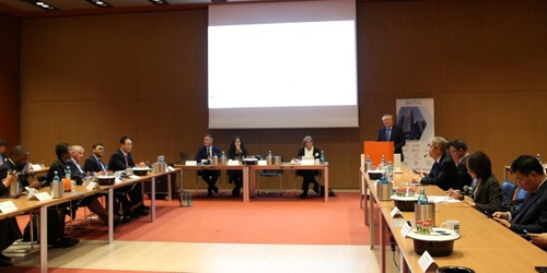 Le Vietnam présente ses ambitions de centre financier - ảnh 2