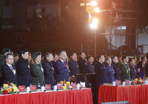 Le Vietnam célèbre l’anniversaire du retour historique d’Hô Chi Minh - ảnh 1