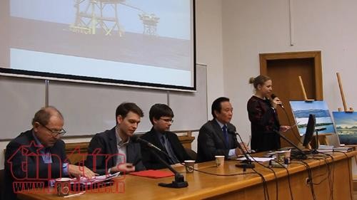 Colloque à Varsovie sur la sécurité en mer Orientale - ảnh 1