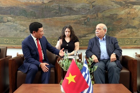 Pham Binh Minh rencontre des dirigeants grecs - ảnh 1