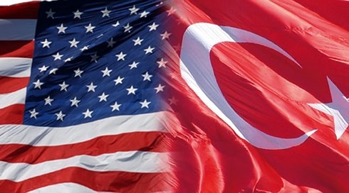 Détention du pasteur Brunson : les tensions s’aggravent entre Washington et Ankara - ảnh 1