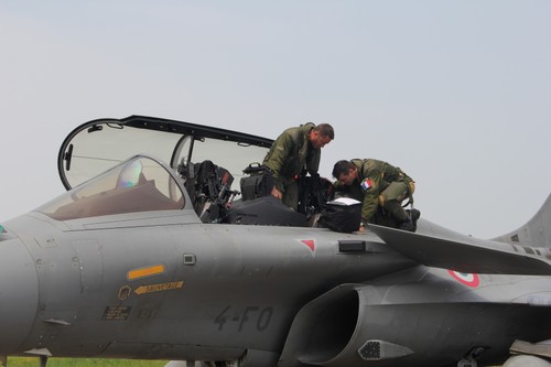 Un rafale français dans le ciel vietnamien - ảnh 2