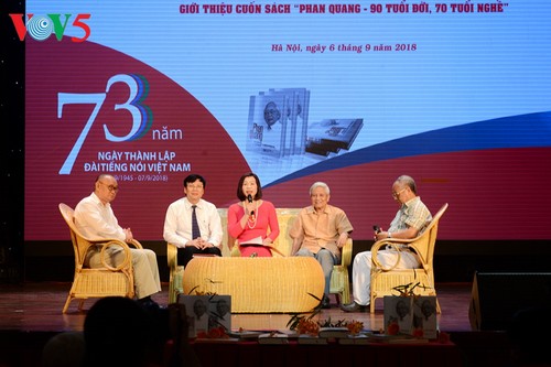 Rencontre à l’occasion du 73e anniversaire de la fondation de VOV  - ảnh 2