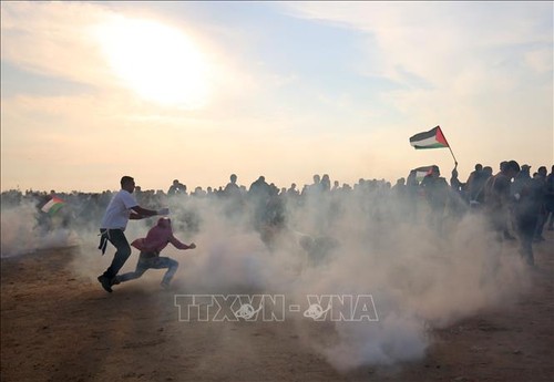 Israël attaque plus de 70 cibles à Gaza en réponse aux tirs palestiniens - ảnh 1