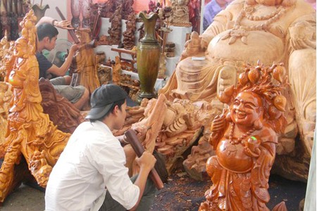 Mỹ Xuyên, haut lieu de la sculpture sur bois - ảnh 2