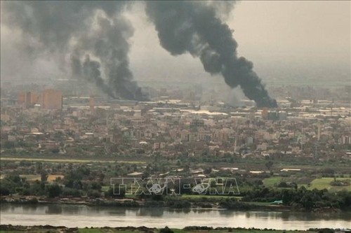 Soudan: Nouvel accord de cessez-le-feu accepté par les belligérants en pleine période de chaos - ảnh 1