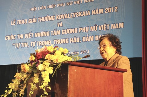 Lễ trao giải thưởng Kovalevskaia năm 2012 - ảnh 2