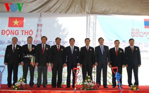 lễ động thổ dự án đài phát thanh phát hình khu vực tỉnh savannakhet hình 0 le dong tho du an dai phat thanh phat hinh khu vuc tinh savannakhet hinh 0