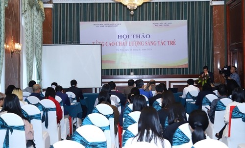 Hỗ trợ nhà văn trẻ - Nên bắt đầu từ đâu? - ảnh 1