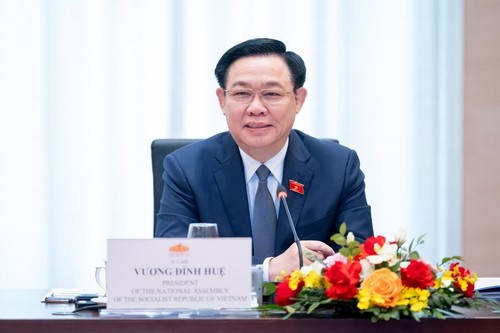 Chủ tịch Quốc hội làm việc với Đoàn doanh nghiệp của Hội đồng kinh doanh Hoa Kỳ-ASEAN - ảnh 2