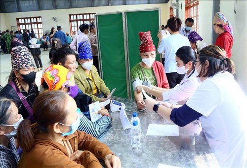 “Hành trình nhân đạo - Trao nhận yêu thương” tại Sơn La - ảnh 1