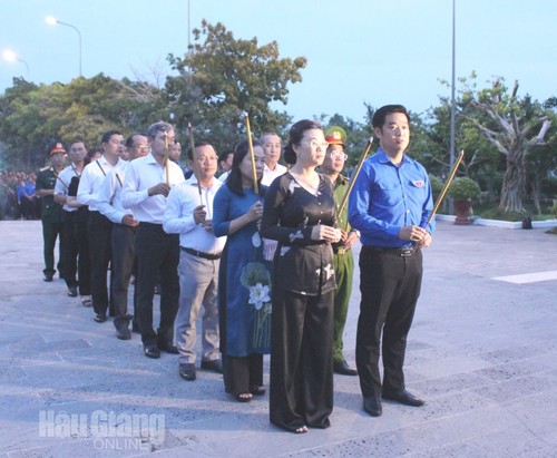 Nhiều hoạt động tri ân nhân Ngày Thương binh - Liệt sĩ - ảnh 1