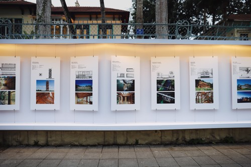 Kiến trúc gỗ của Martin Rajniš lừng lẫy - người phá vỡ mọi quy tắc trong kiến trúc - ảnh 6