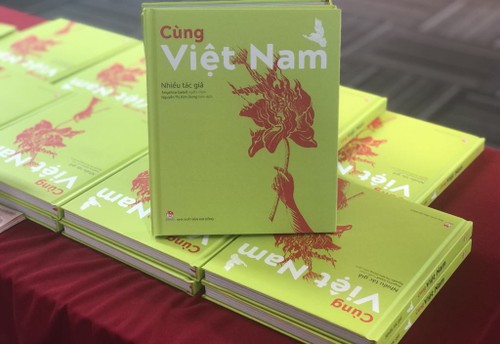 Tiếng thơ “Cùng Việt Nam” từ Tây Ban Nha: Lời nguyện cầu cho hòa bình xuyên không gian, thời gian - ảnh 1