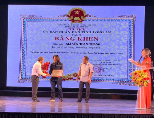 Nhà viết kịch Nguyễn Toàn Thắng nương vào lịch sử  - ảnh 3