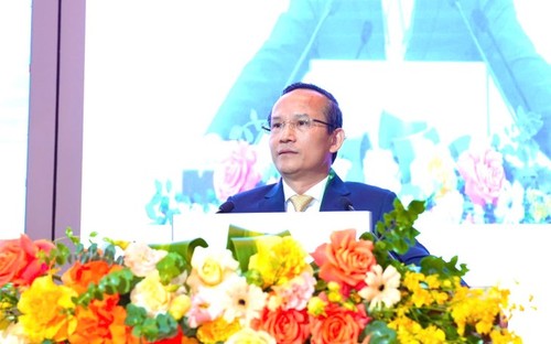 Diễn đàn Y tế Việt Nam 2025 kết nối dữ liệu lớn và AI trong chẩn đoán và điều trị y khoa - ảnh 2