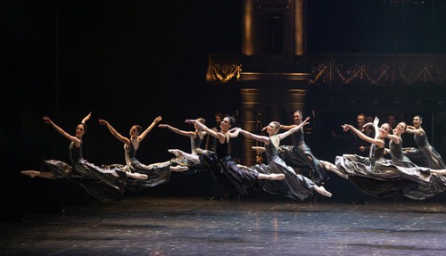 Vở “Anna Karenina” của đoàn Ballet đương đại Nga Eifman đến Việt Nam  - ảnh 2