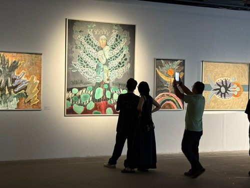 Loạt bài: Phát triển thị trường nghệ thuật Việt Nam - Bài 1: Thị trường mỹ thuật Việt từ hình thái sơ khai đến khát vọng tự chủ - ảnh 4