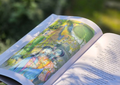 Ra mắt ấn bản “Truyện Kiều” mới, tranh minh họa của hoạ sĩ Nguyễn Công Hoan - ảnh 2