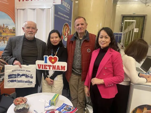 Kiều bào hướng về Ngày bầu cử: Kỳ vọng cho giai đoạn phát triển mới của đất nước - ảnh 3