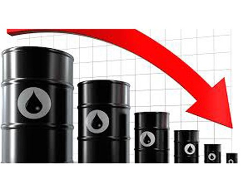 ราคานํ้ามันดิบลดลงตํ่าสุดในรอบ 6 ปี - ảnh 1