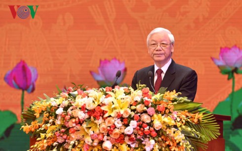 การปฏิวัติเดือนตุลาคมรัสเซียยังคงทรงคุณค่า - ảnh 1