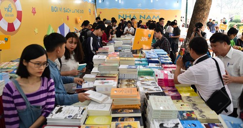 วันงานหนังสือ – วันงานแห่งวัฒนธรรมการอ่าน - ảnh 1