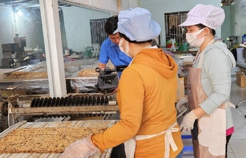 สตรีท้าปเหมื่อย จังหวัดด่งท้าป ประกอบธุรกิจสตาร์ทอัพด้วยการประยุกต์ใช้เทคโนโลยี - ảnh 1