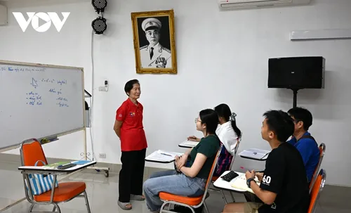 ชั้นเรียนภาษาเวียดนามในจังหวัดอุดรธานี - ảnh 3