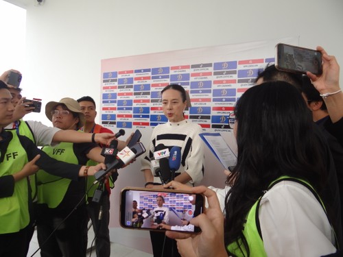 ทีมชาติฟุตบอลหญิงของเวียดนามเป็นที่หนึ่งของอาเซียน - ảnh 4