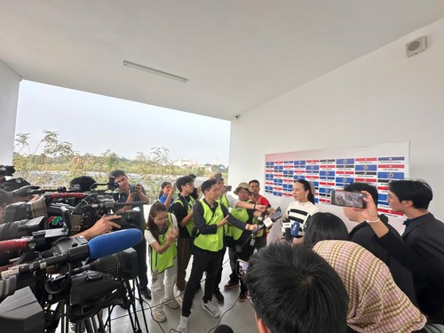 ทีมชาติฟุตบอลหญิงของเวียดนามเป็นที่หนึ่งของอาเซียน - ảnh 1