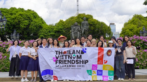 มิตรภาพข้ามพรมไทย-เวียดนาม เยาวชนสานสัมพันธ์จากใจสู่ใจ - ảnh 6
