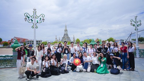 มิตรภาพข้ามพรมไทย-เวียดนาม เยาวชนสานสัมพันธ์จากใจสู่ใจ - ảnh 8