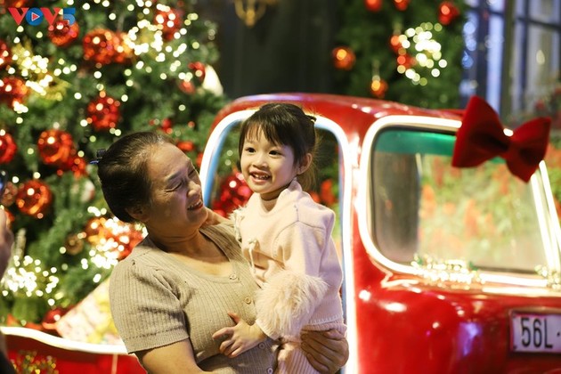 Hanoi ready for Christmas 2025