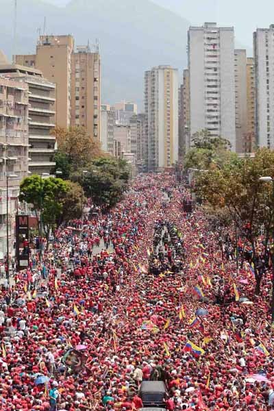 Celebración solemne de funerales de Hugo Chávez  - ảnh 1