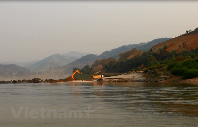 Premier vietnamita a la Cumbre de la Comisión del río Mekong - ảnh 1