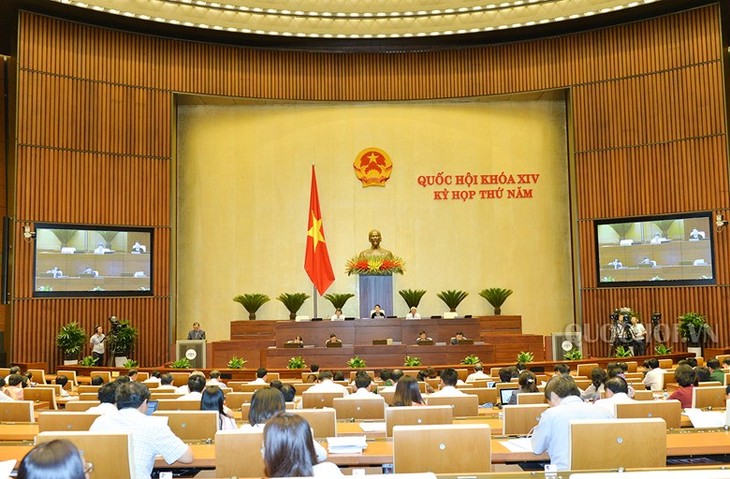 Parlamento de Vietnam analiza el proyecto de Ley de Competencia  - ảnh 1