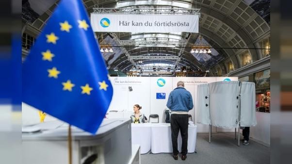 J-6 avant le coup d'envoi des Européennes, poussée attendue des populistes - ảnh 1